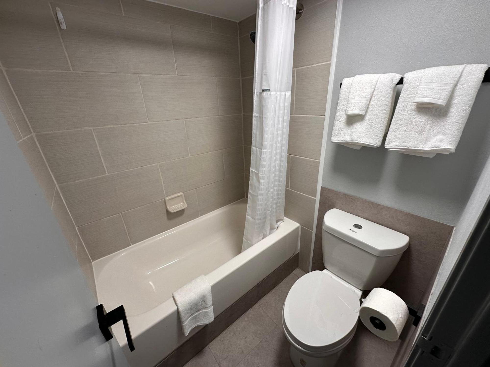 تكساس سيتي Scottish Inns & Suites المظهر الخارجي الصورة